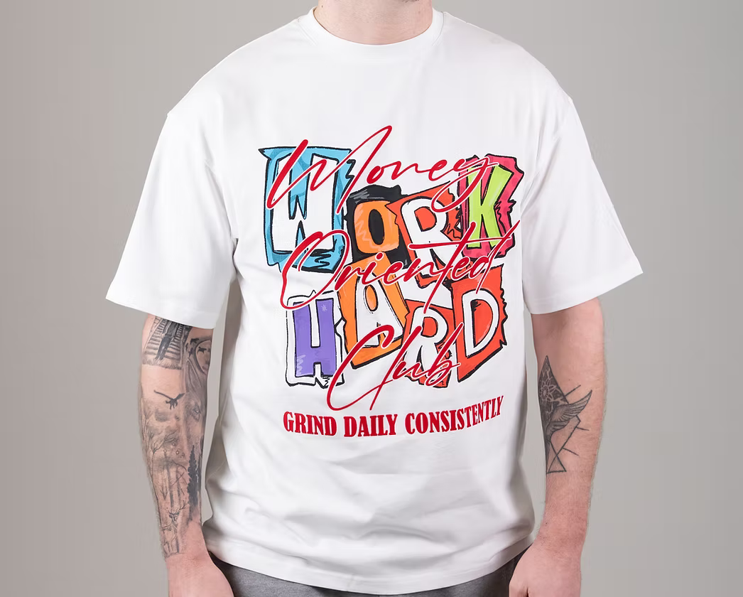 MONEY ORIENTED CLUB GRAPHIC TEE